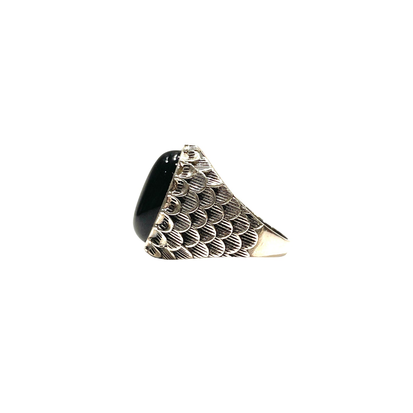Snake scale ring stone “ black onyx “