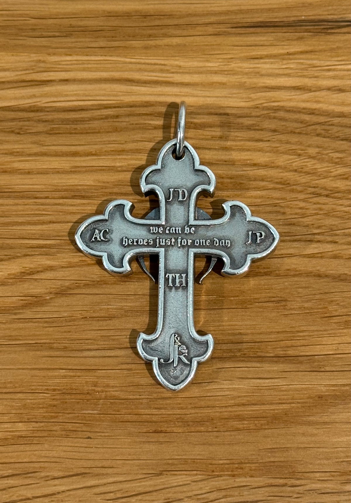 Pendant Cross Jack&Rose Hollywood Vampires « We Can Be Heroes Just For One Day