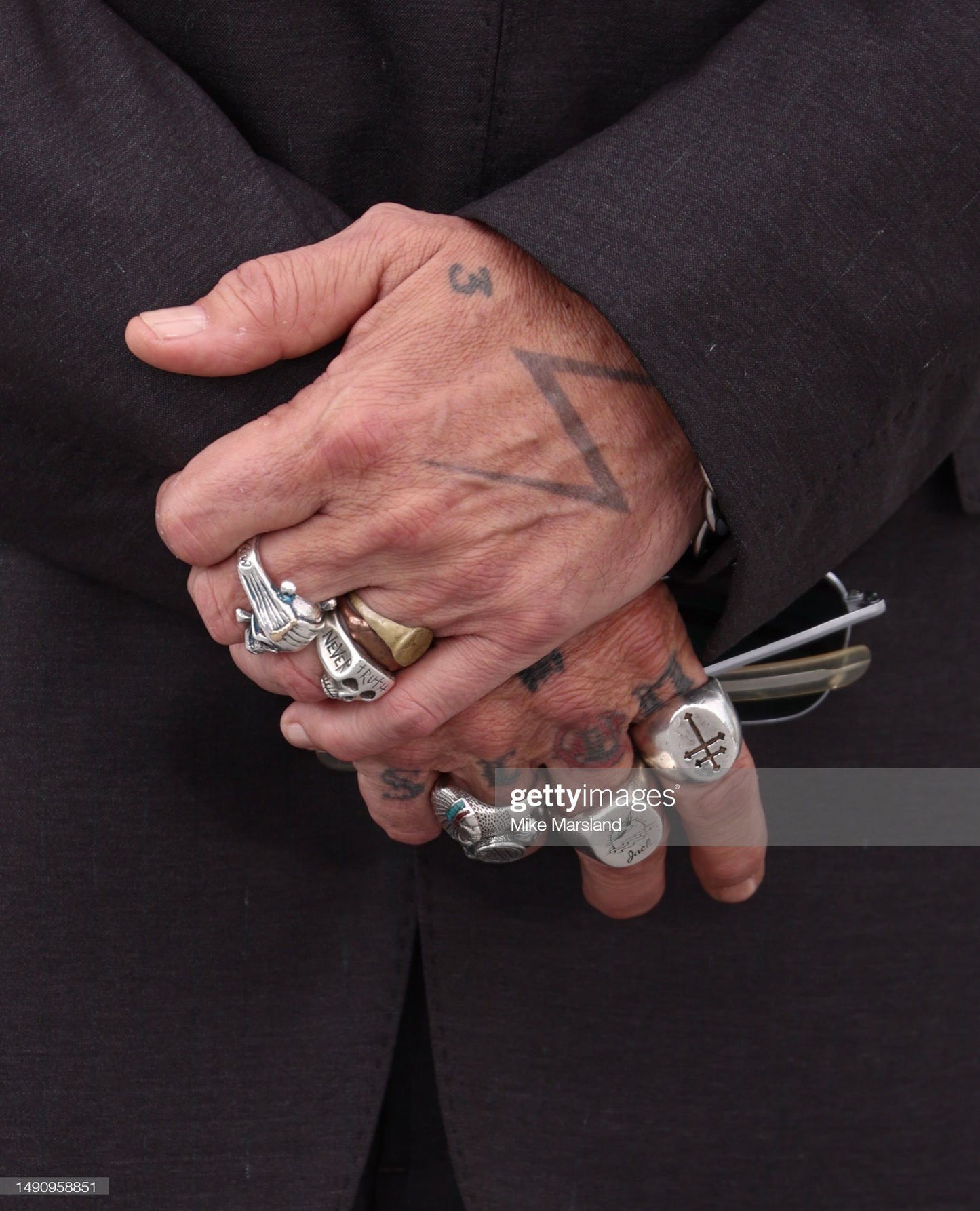 Ring Skull Captain Jack Sparrow with engraved "Capt Jack Sparrow"