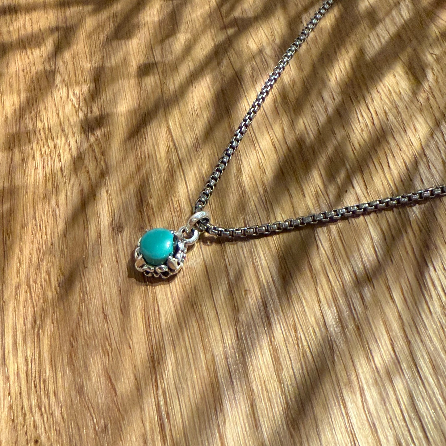 Turquoise Lys Necklace