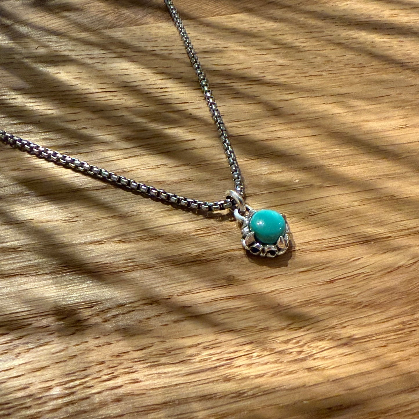 Turquoise Lys Necklace