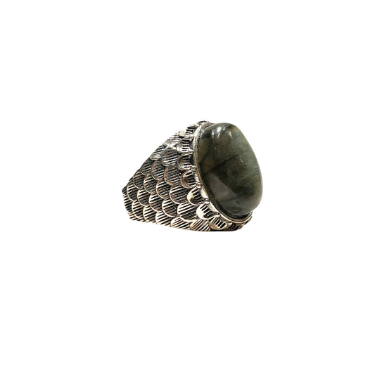 Snake scale ring stone “ Labradorite “