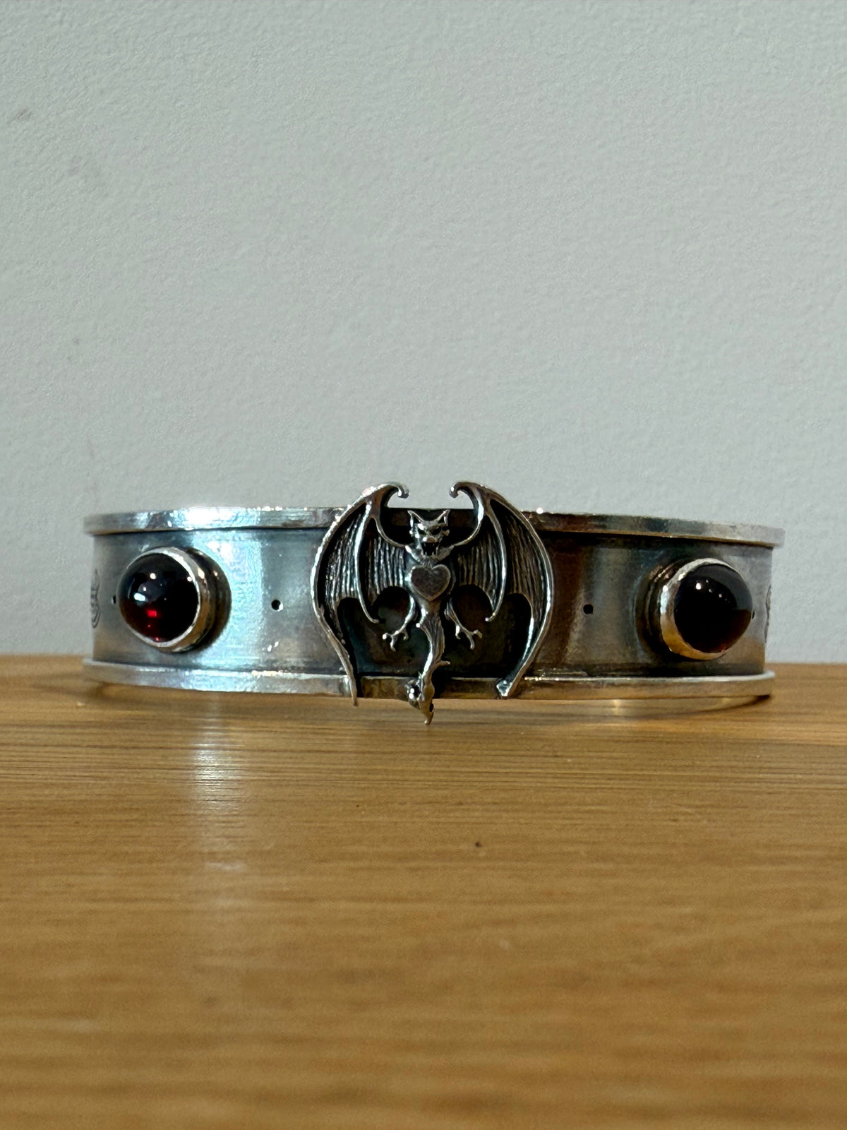 Bangle JR « Hollywood Vampires JD3 - Red Tiger Eyes Stone »