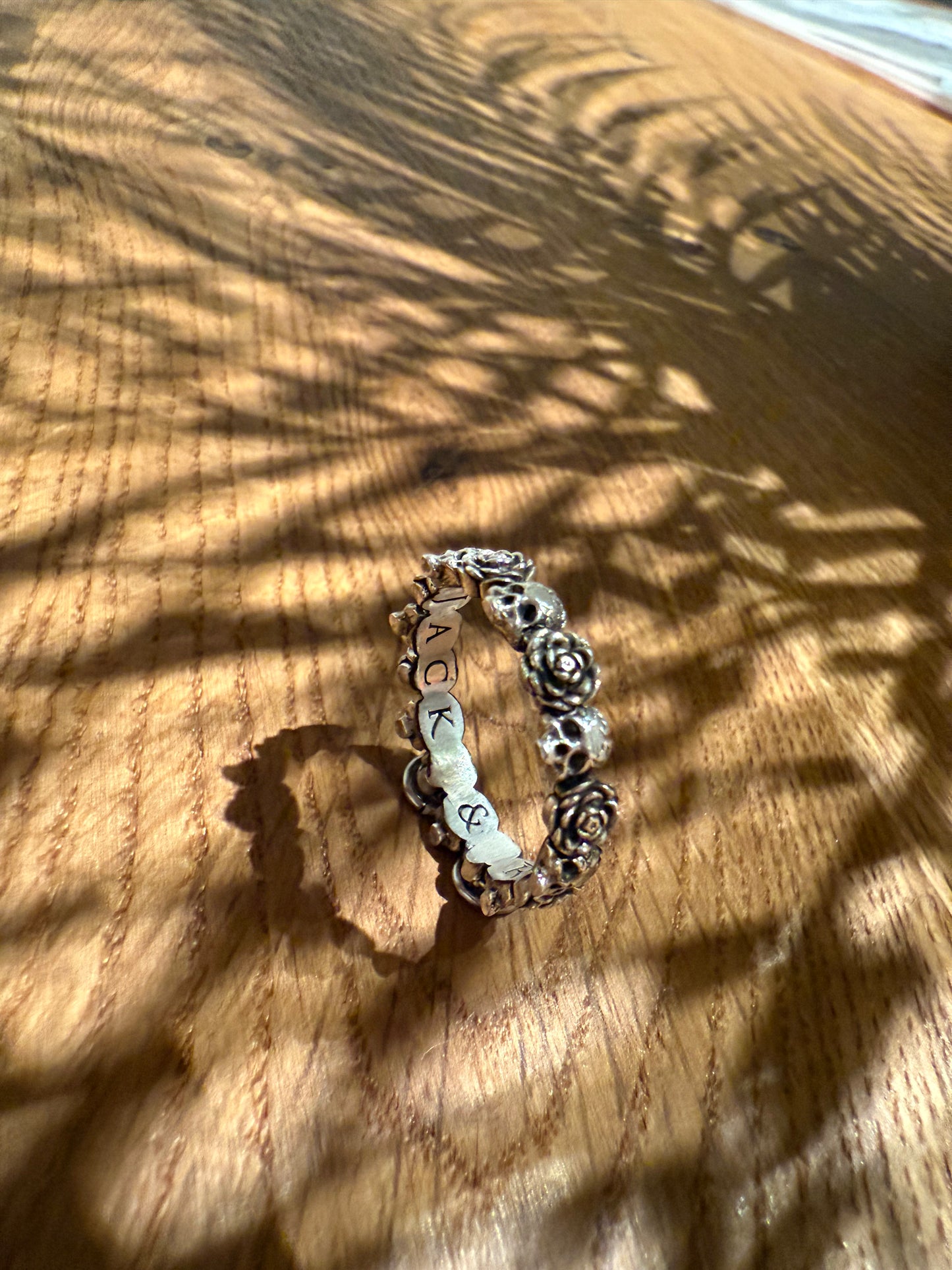 Roses & Skulls Ring